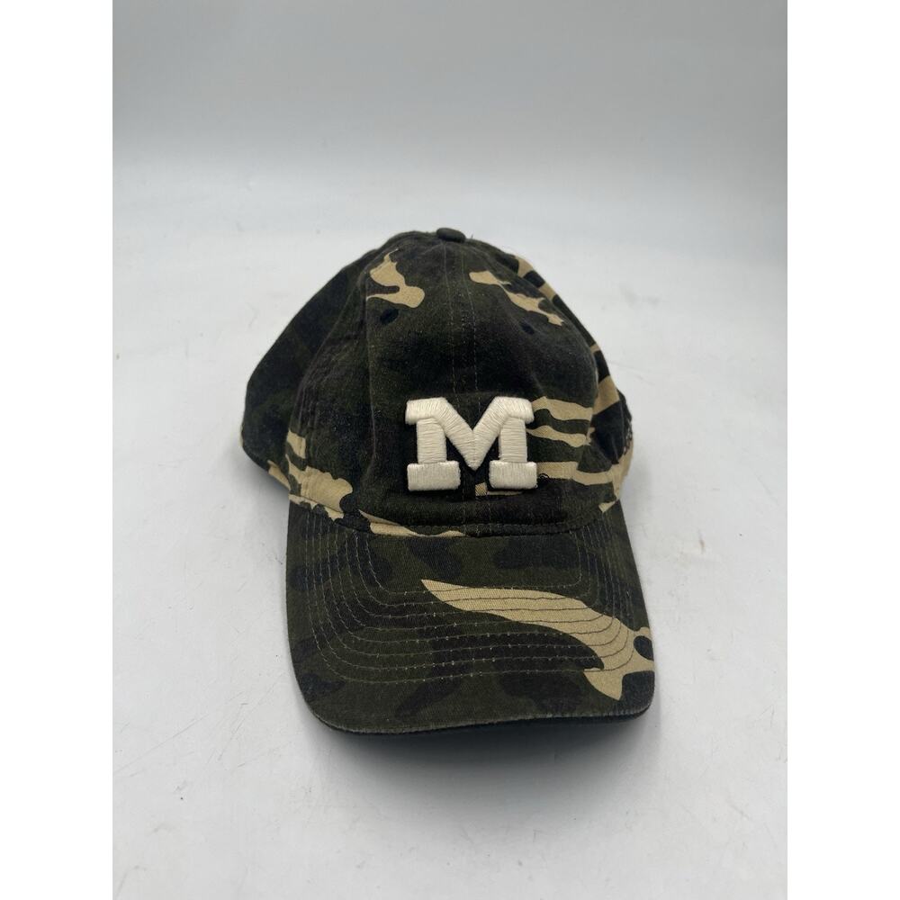 Mens S/M Adidas Michigan Wolverines Camouflage Adjustable Baseball Hat Camo